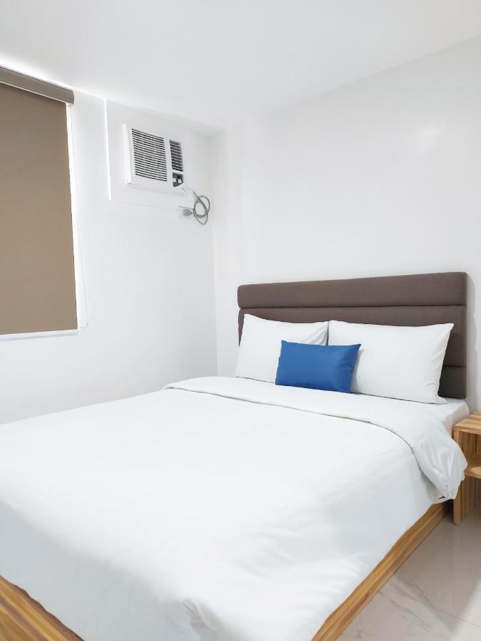 Airobedz Makati - A Value Hotel Manilla Buitenkant foto